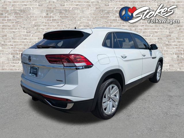 Used 2023 Volkswagen Atlas Cross Sport SE w/ Panoramic Sunroof Package AWD/4WD image 3