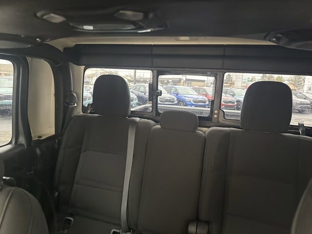 Used 2022 Jeep Gladiator Sport image 7