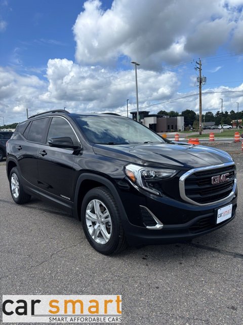 Used 2021 GMC Terrain SLE w/ Driver Convenience Package image 1