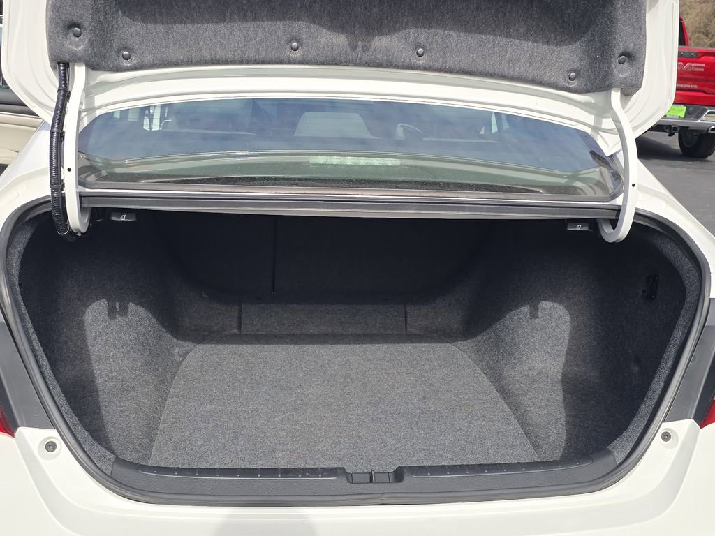 Used 2018 Honda Accord EX-L image 12