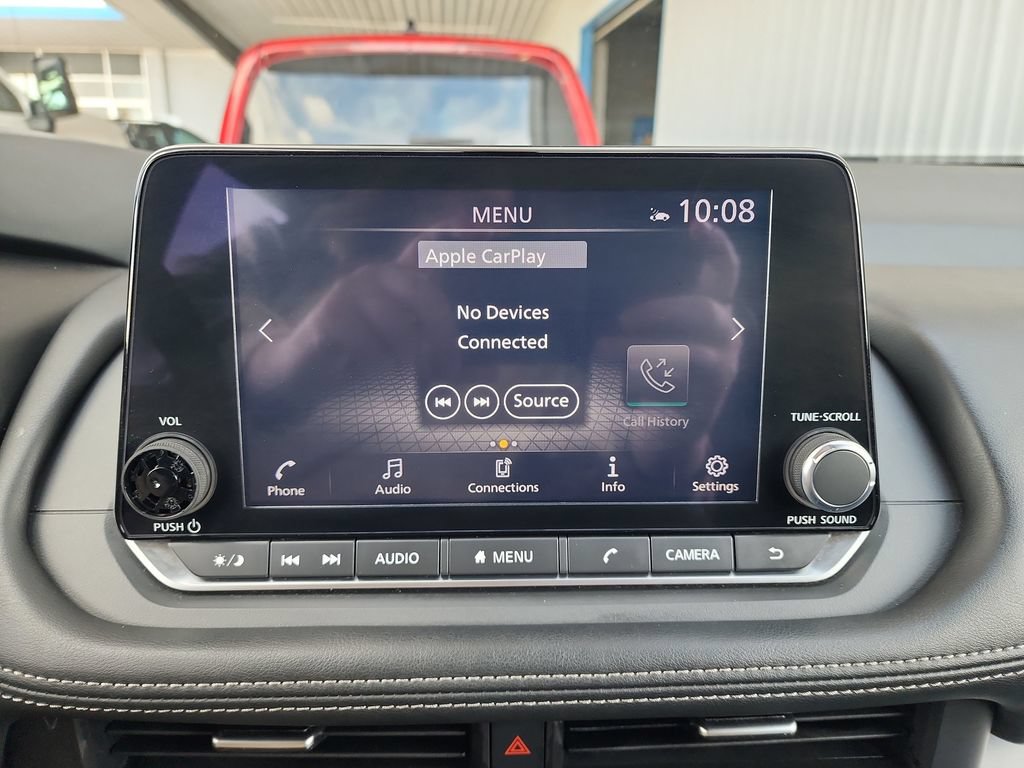 Used 2024 Nissan Rogue SV FWD image 27