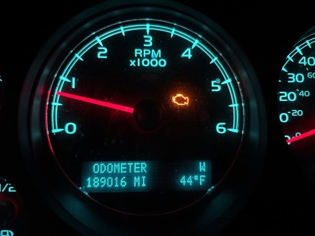 Used 2011 Chevrolet Suburban LT image 23