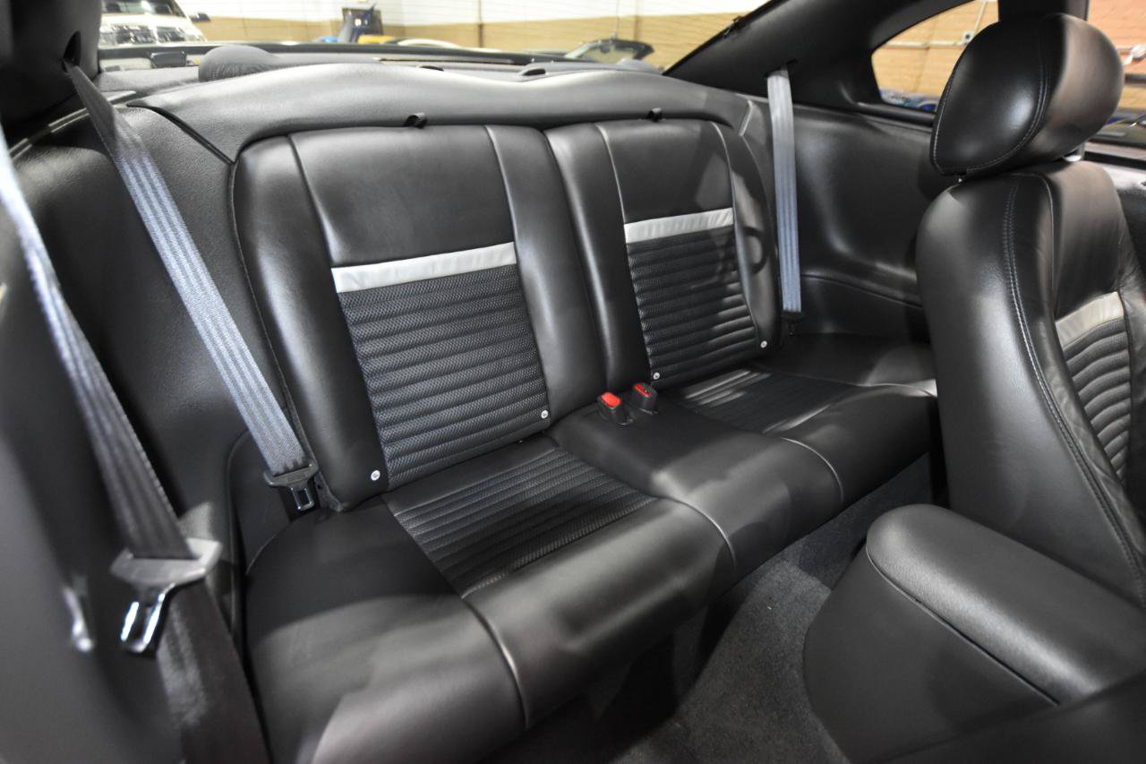 Used 2004 Ford Mustang Mach 1 RWD image 35