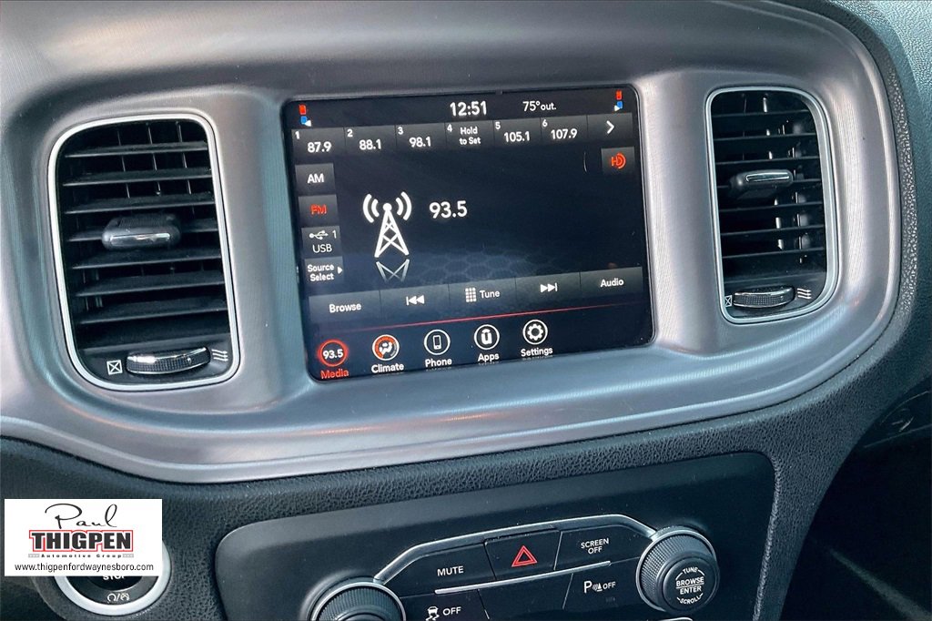 Used 2023 Dodge Charger SXT image 6