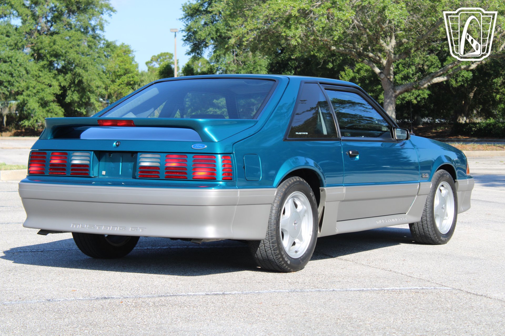 Used 1993 Ford Mustang GT RWD image 9