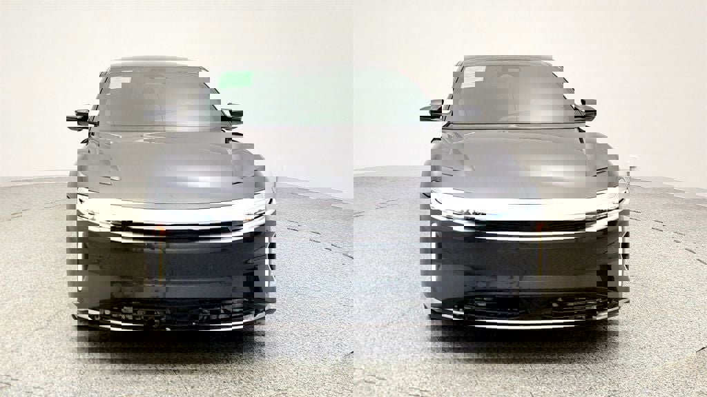 Used 2023 Lucid Air Pure image 2