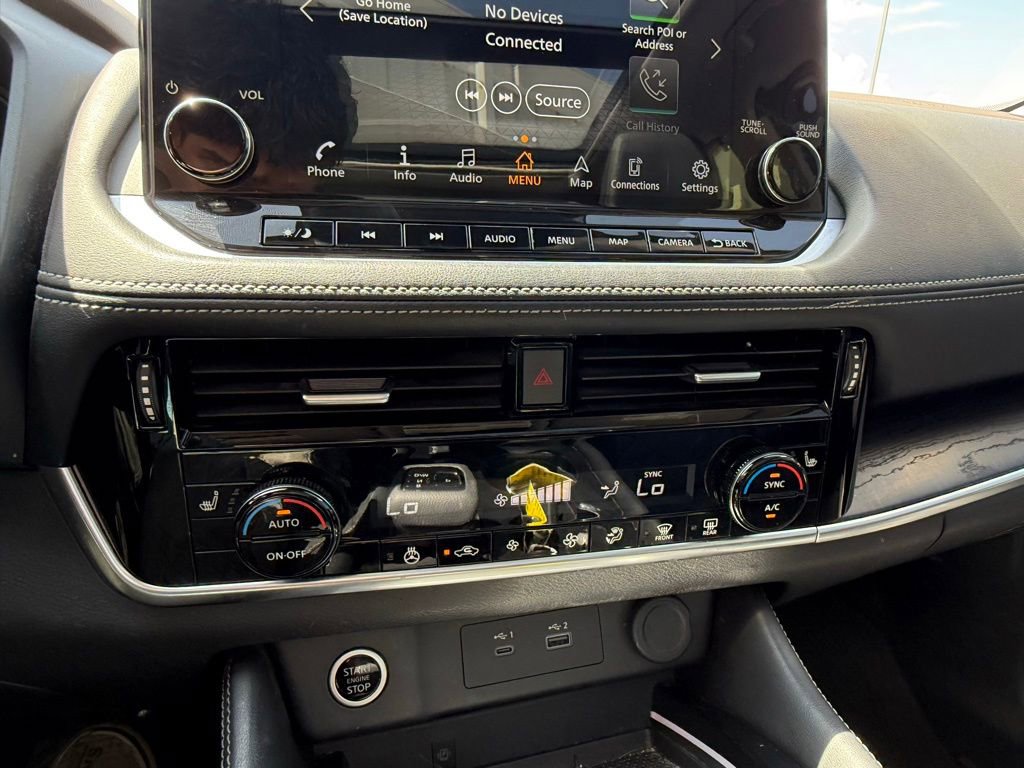 Used 2023 Nissan Rogue Platinum FWD image 23