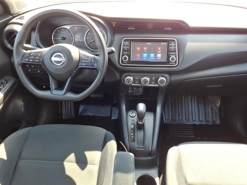 Used 2024 Nissan Kicks S image 15