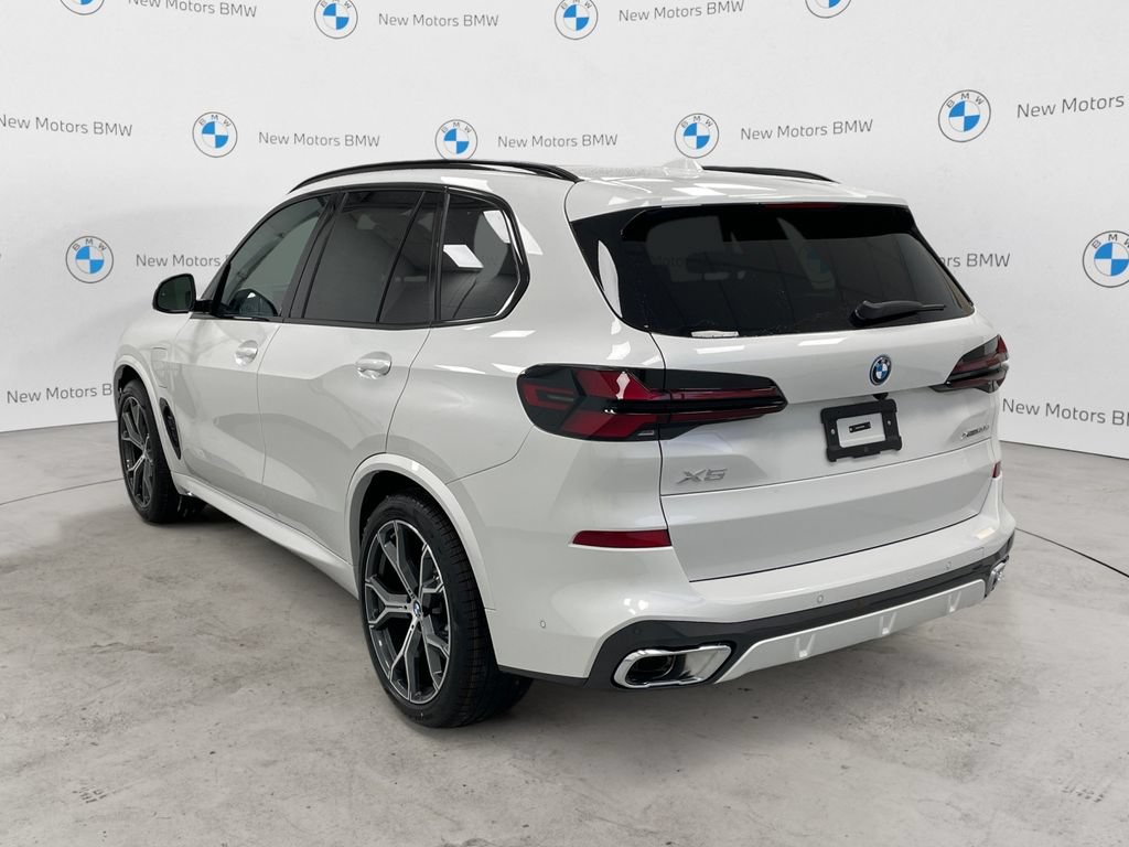New 2026 BMW X5 xDrive50e w/ M Sport Package AWD/4WD video 2