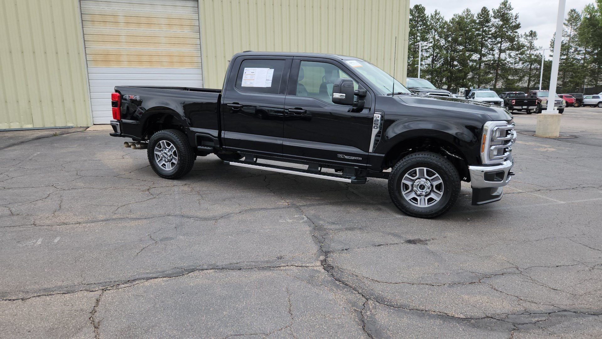 Certified 2025 Ford F250 Lariat AWD/4WD image 18