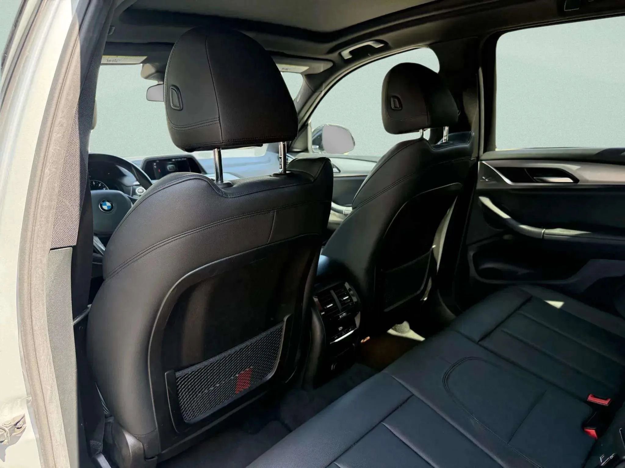 Used 2019 BMW X3 sDrive30i image 16