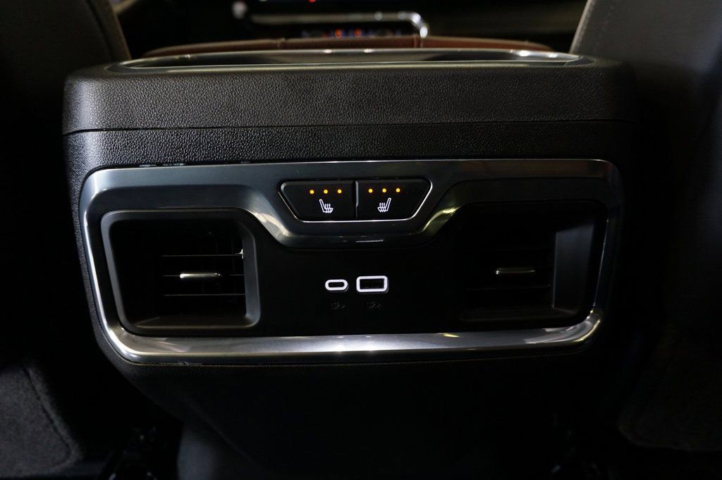 Certified 2024 GMC Sierra 1500 Denali Ultimate image 33