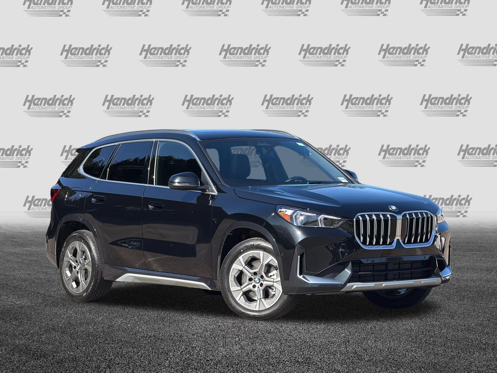 New 2026 BMW X1 xDrive28i w/ Convenience Package AWD/4WD image 2