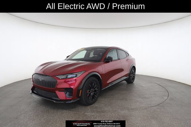 Used 2025 Ford Mustang Mach-E Premium w/ Sport Appearance Package AWD/4WD image 2