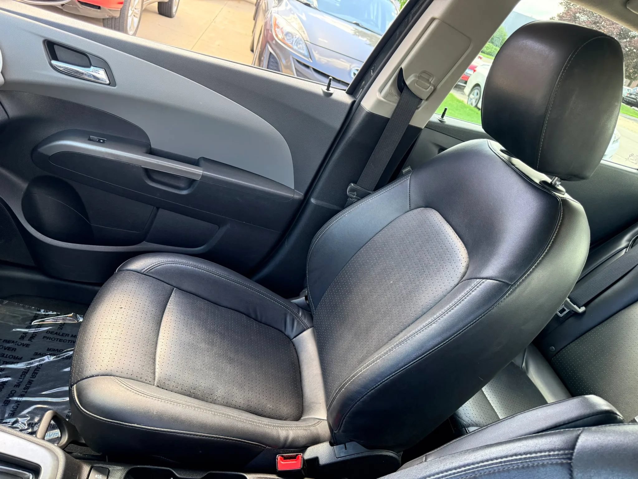 Used 2017 Chevrolet Sonic Premier FWD image 13