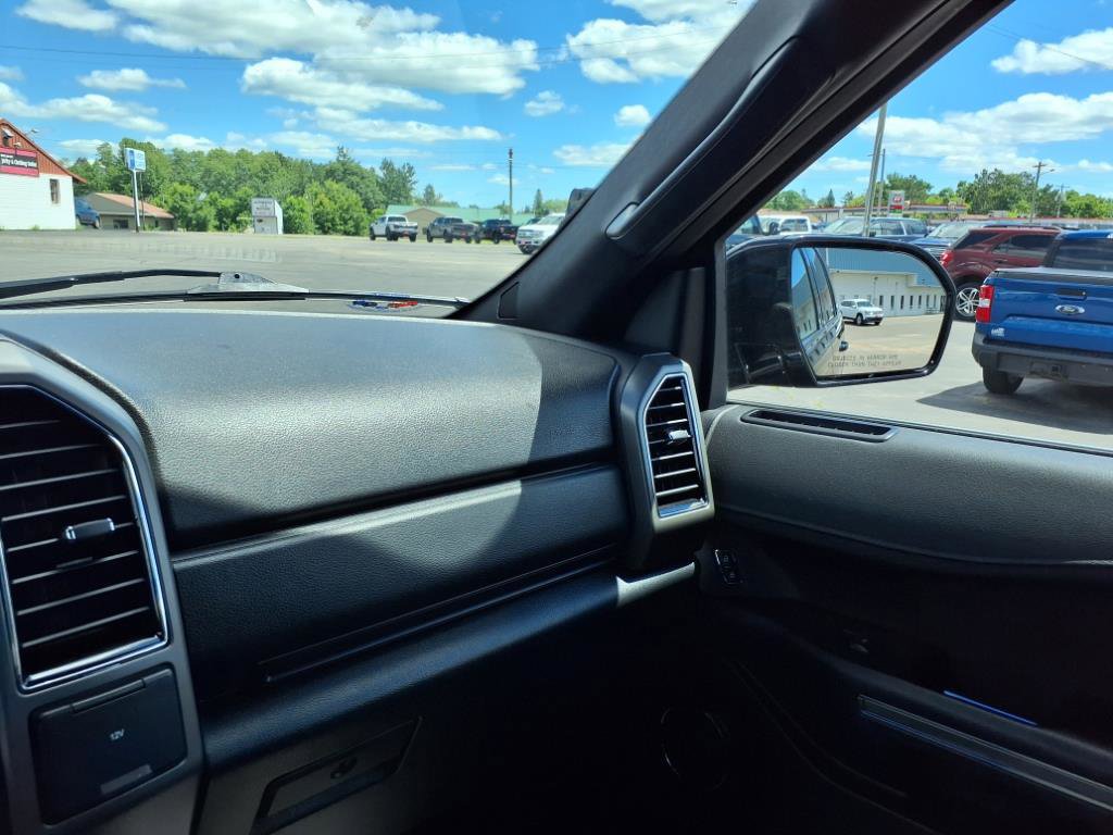 Used 2021 Ford Expedition XLT w/ Black Accent Package AWD/4WD image 21