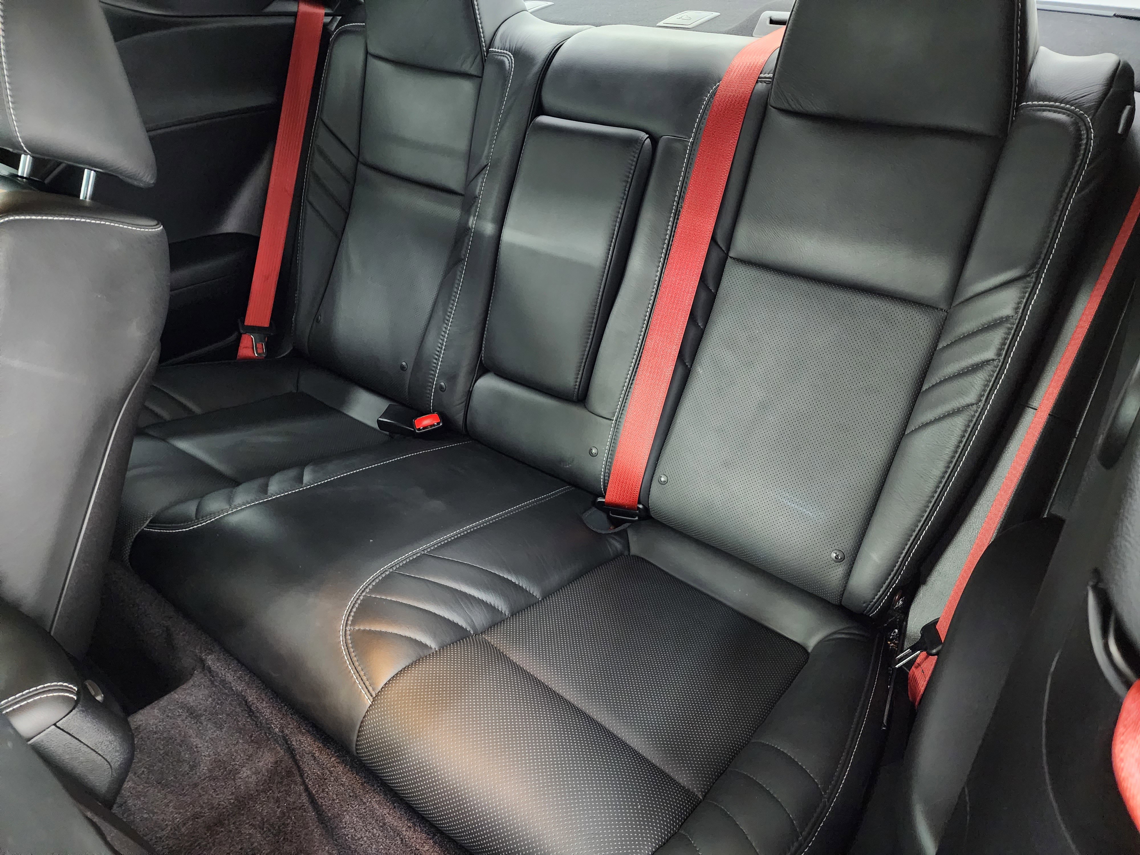 Used 2017 Dodge Challenger SRT Hellcat RWD image 9