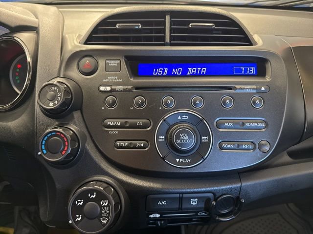 Used 2013 Honda Fit Sport image 28