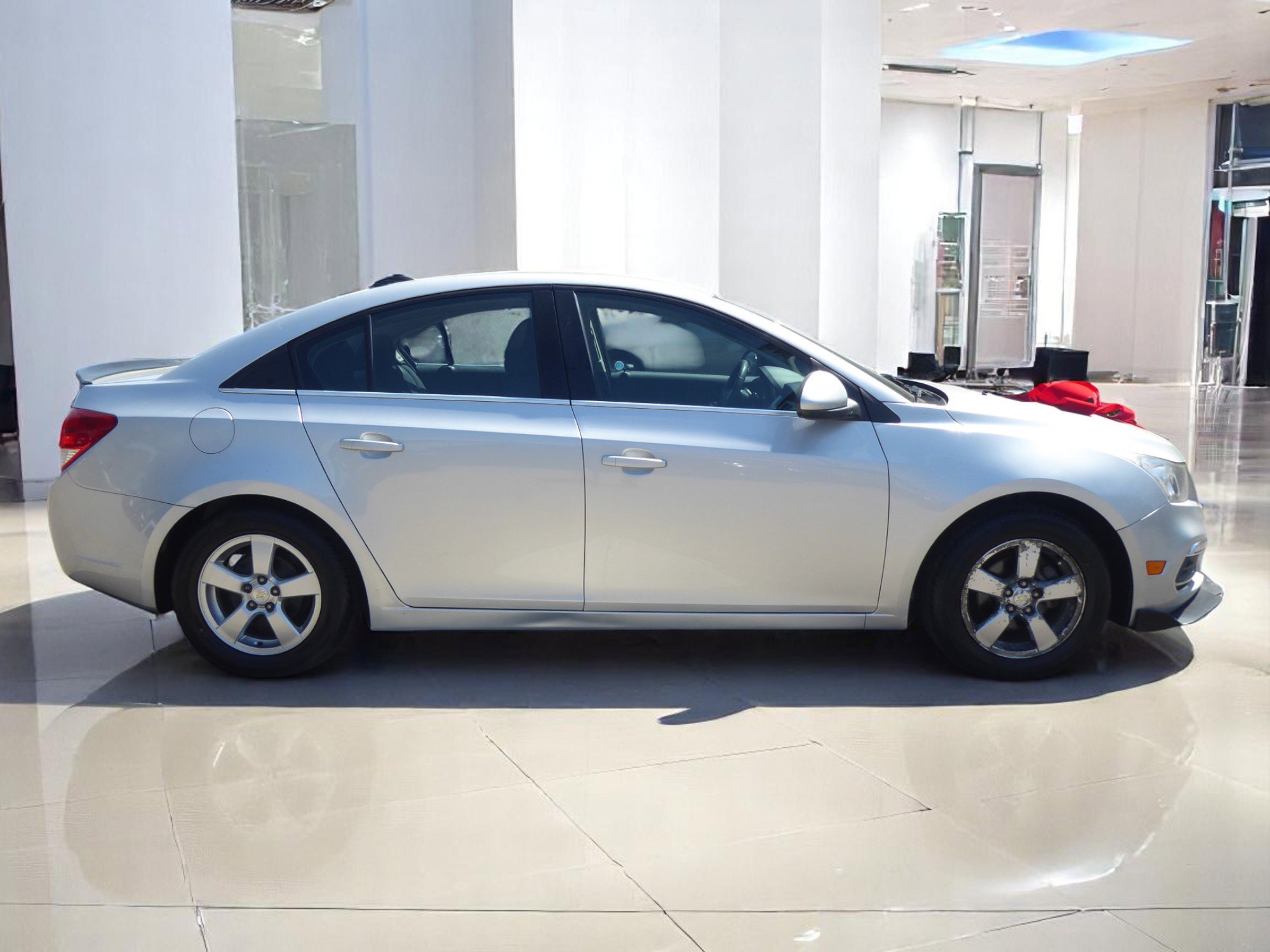 Used 2016 Chevrolet Cruze LT image 6