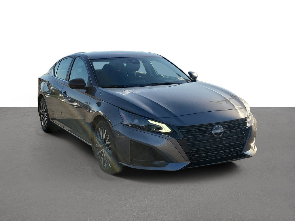 New 2026 Nissan Altima 2.5 SV FWD image 2