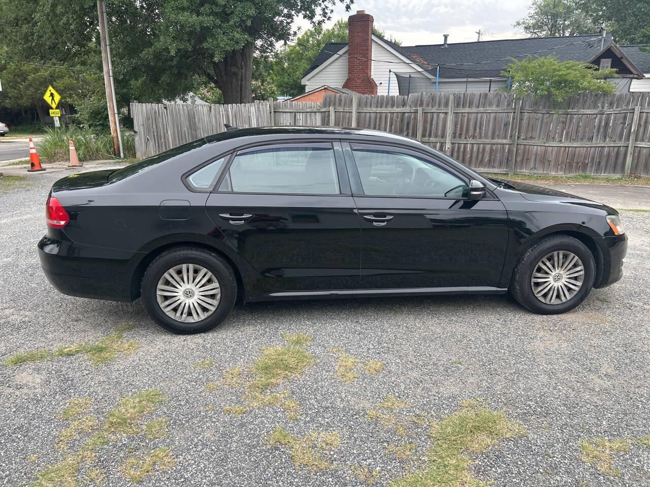 Used 2014 Volkswagen Passat 2.5 S FWD image 5