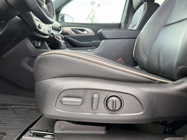 Certified 2023 Chevrolet Traverse Premier image 38