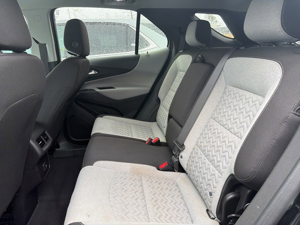 Used 2024 Chevrolet Equinox LT image 28