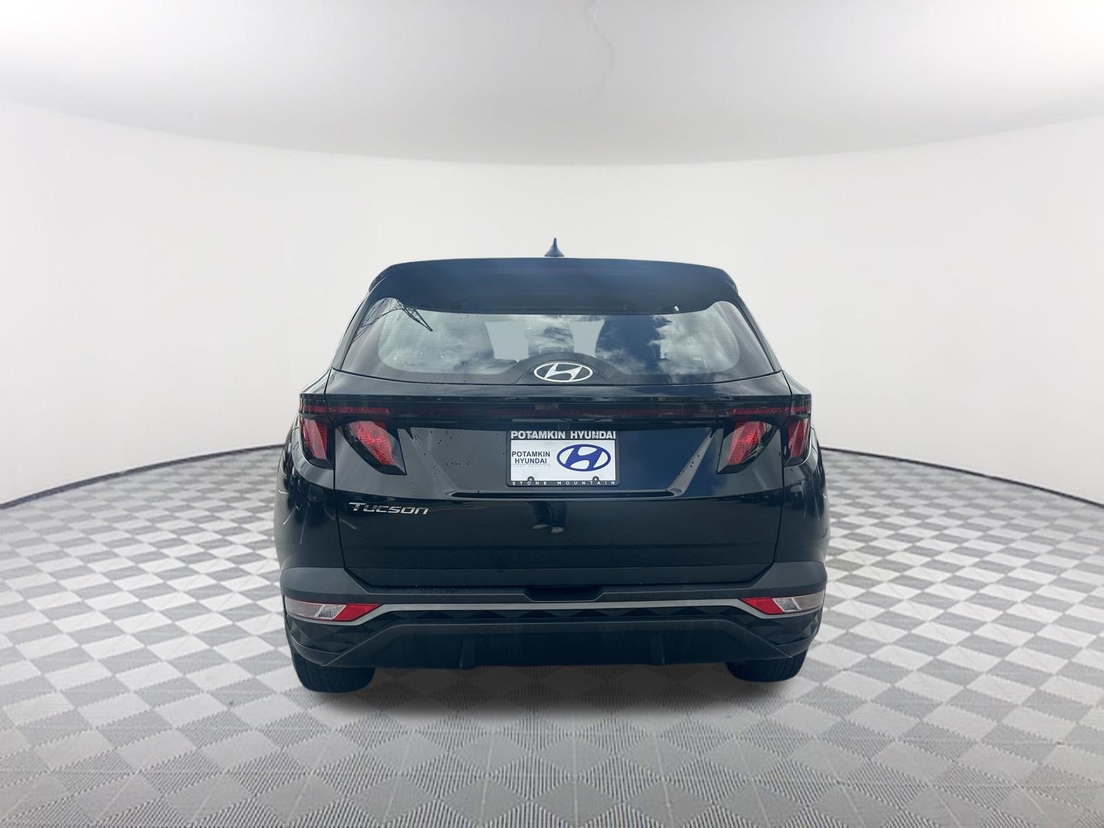Used 2023 Hyundai Tucson SE FWD image 6