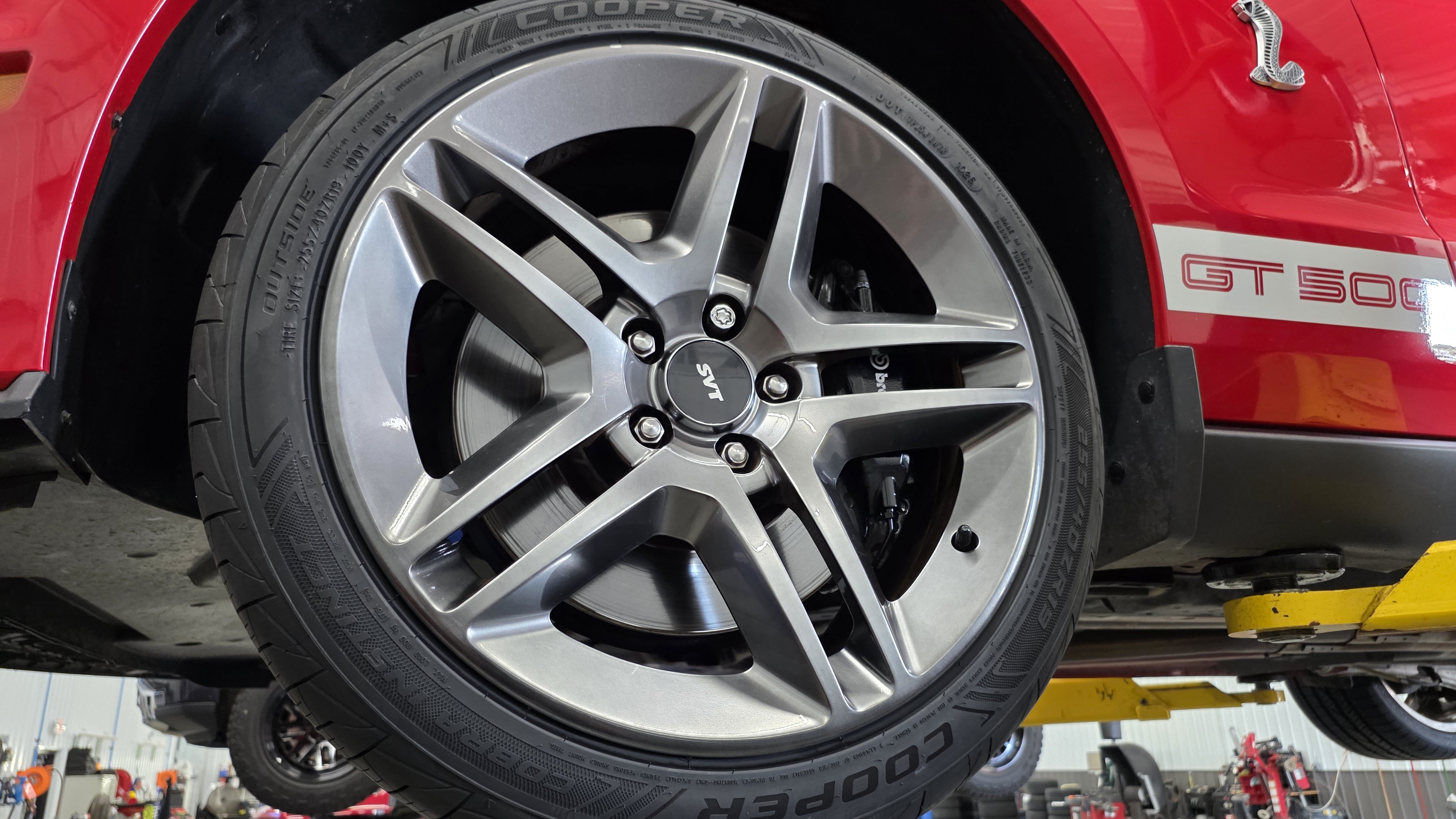 Used 2011 Ford Mustang Shelby GT500 RWD image 64