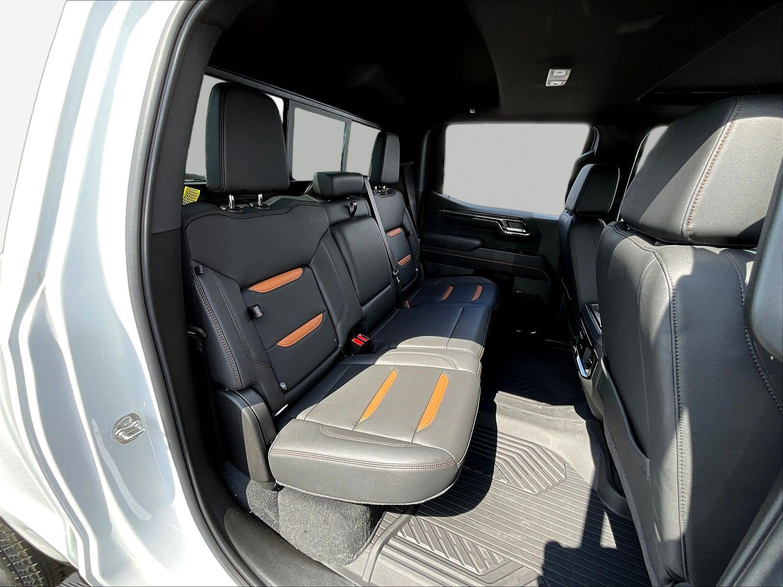 New 2026 GMC Sierra 1500 AT4 w/ AT4 Premium Package AWD/4WD image 20