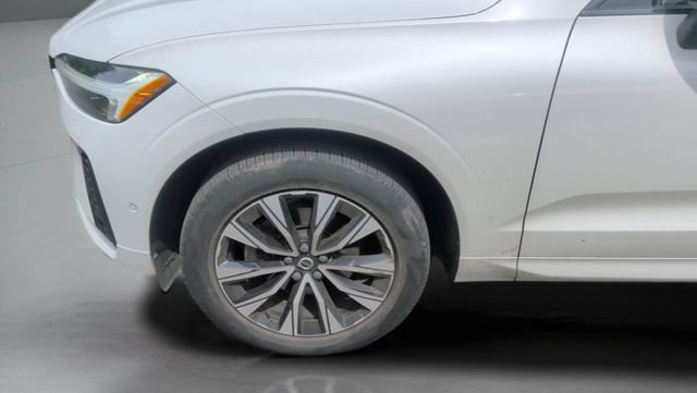 Used 2024 Volvo XC60 B5 Plus AWD/4WD image 22