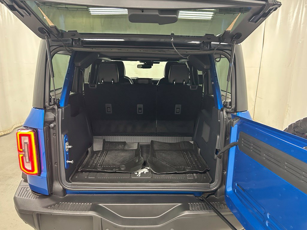 Used 2025 Ford Bronco Badlands AWD/4WD image 11