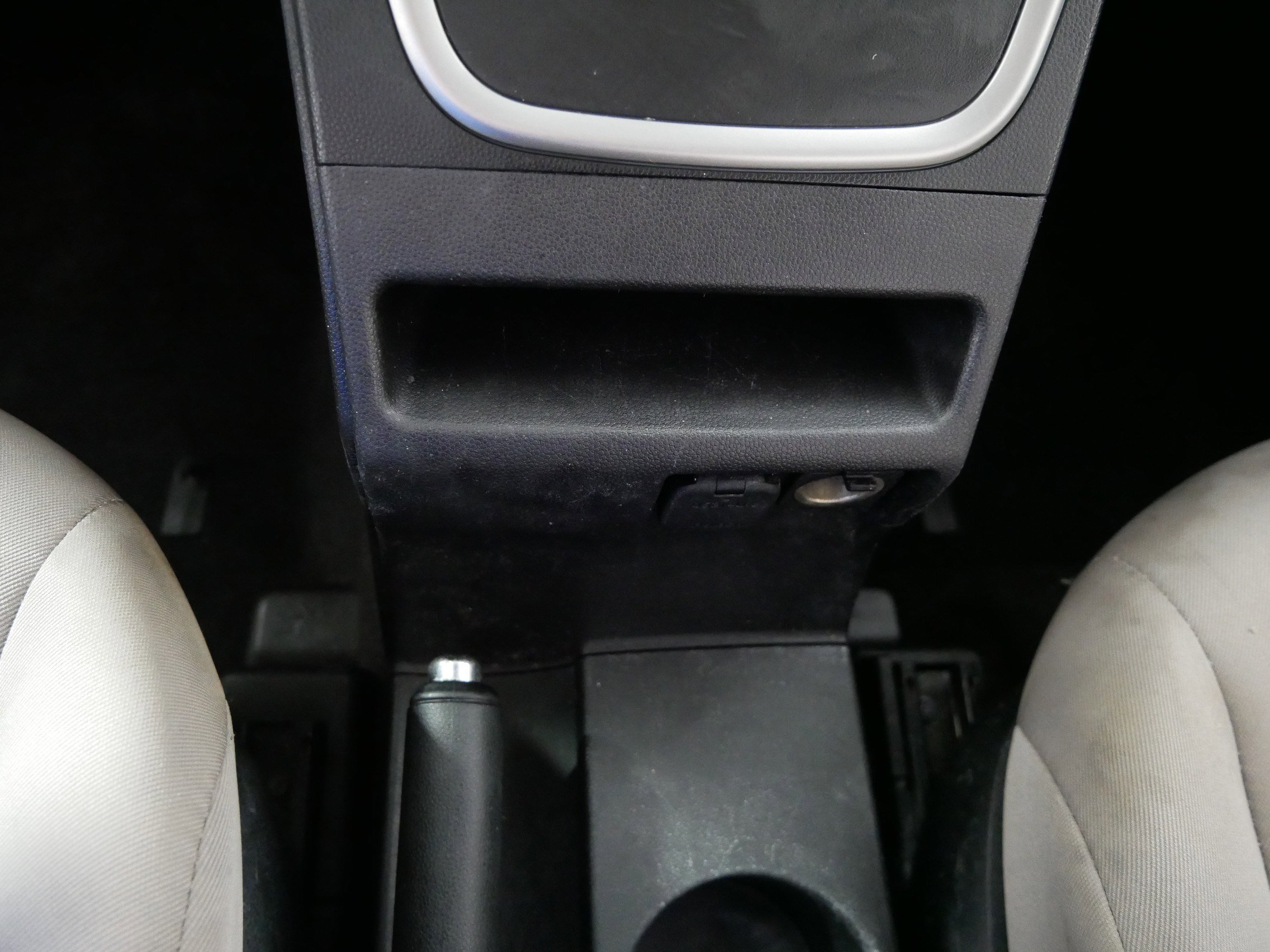 Used 2014 MAZDA MAZDA5 Sport image 29