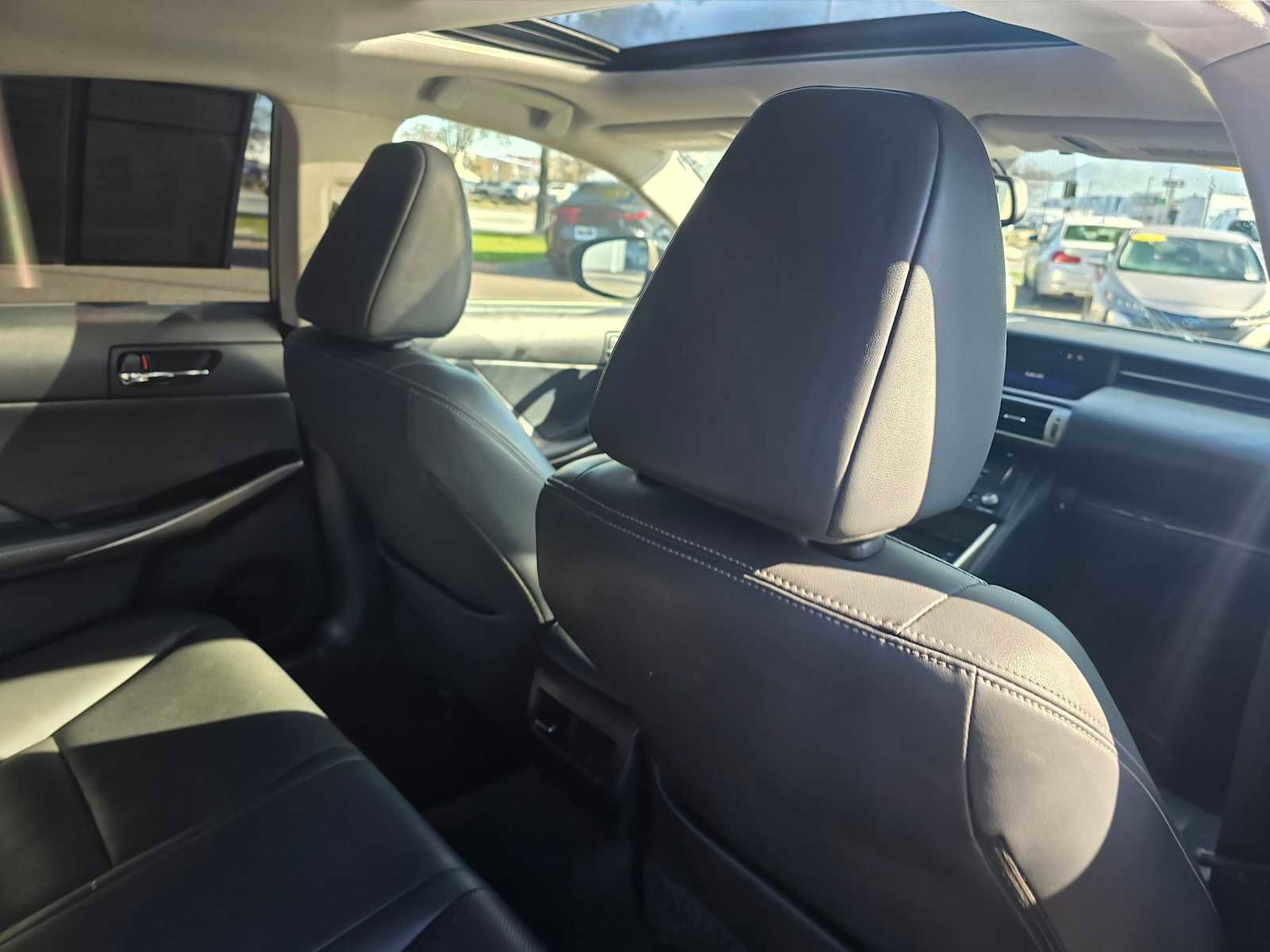 Used 2015 Lexus IS 250 AWD image 15