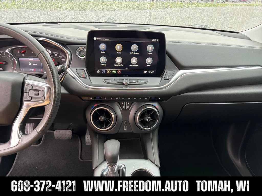 Used 2025 Chevrolet Blazer LT AWD/4WD image 20