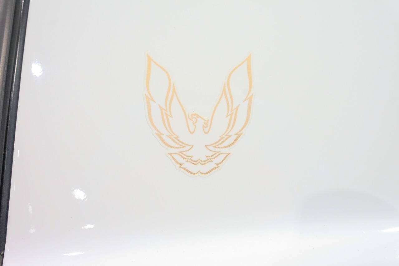Used 1992 Pontiac Firebird Formula RWD image 25