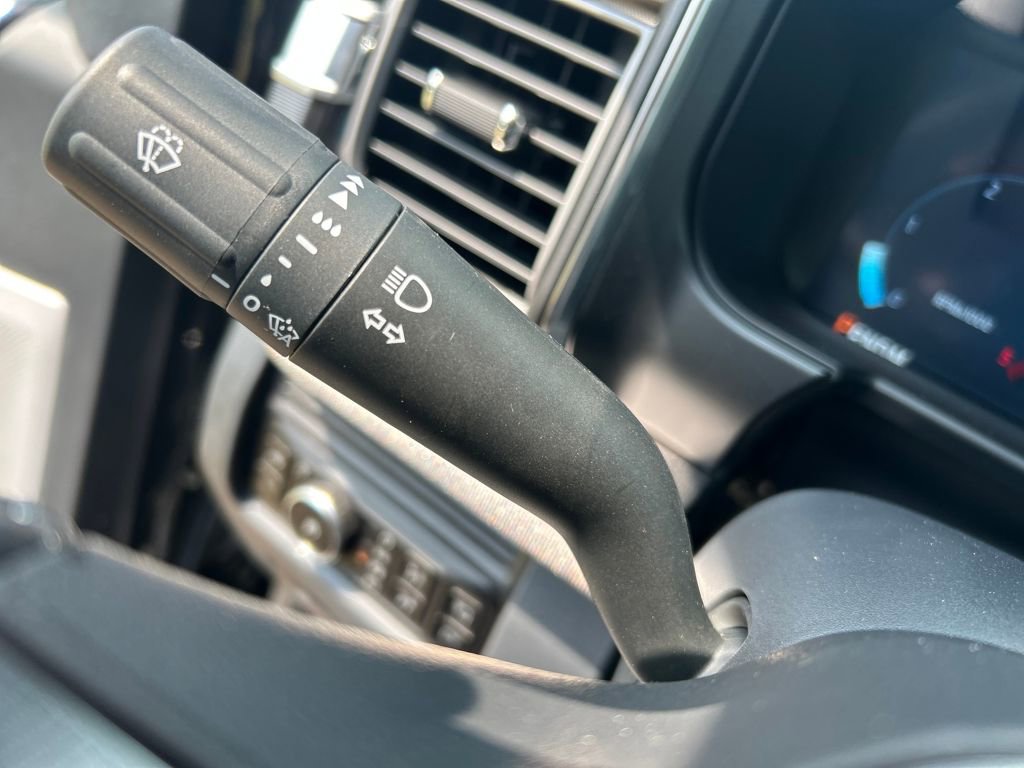 New 2025 Ford F250 Platinum w/ FX4 Off-Road Package image 15