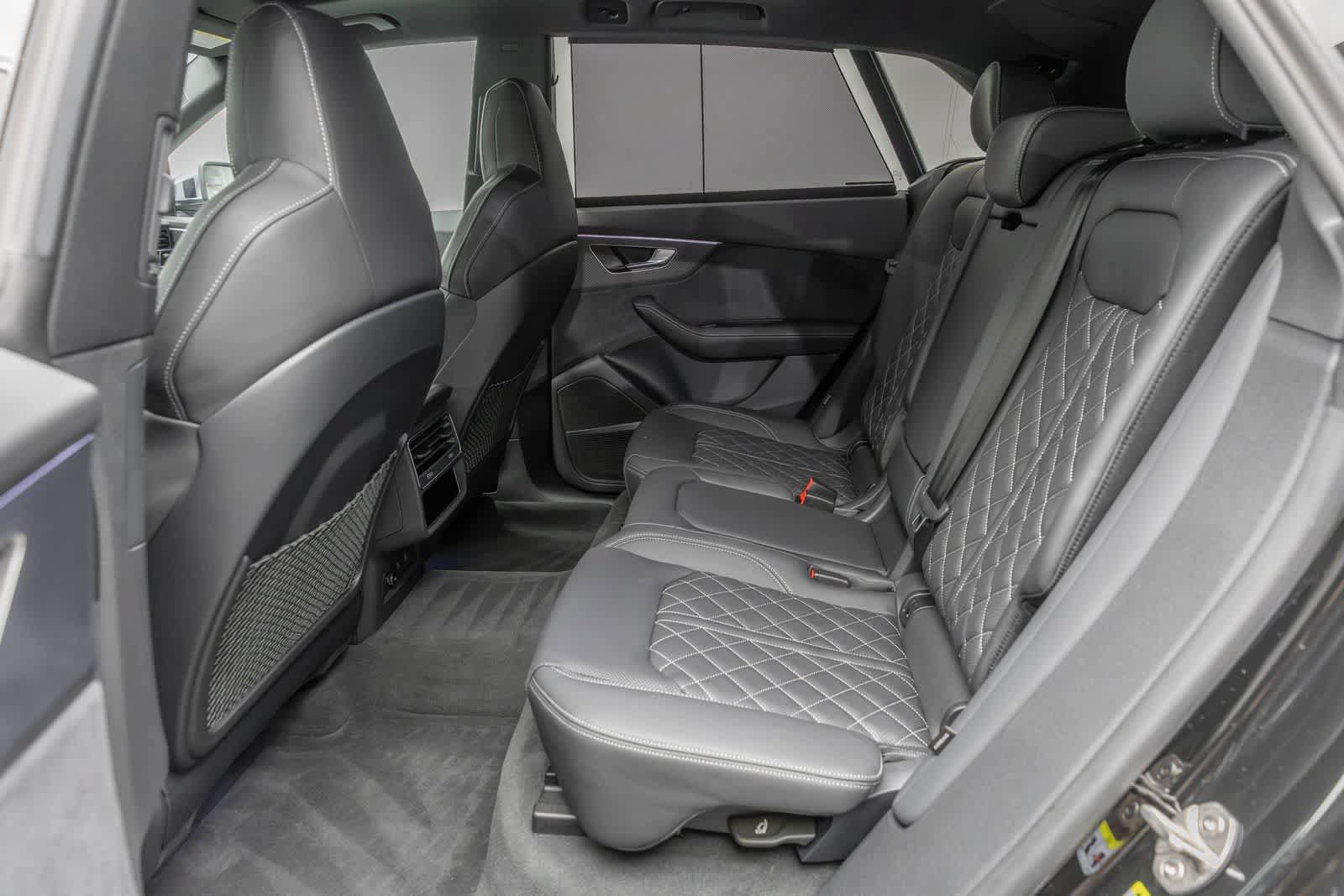Used 2024 Audi SQ8 Prestige w/ Prestige Package AWD/4WD image 12