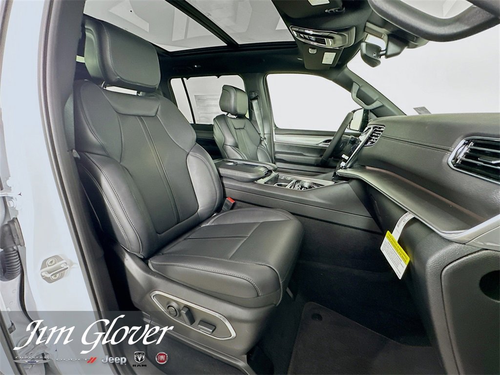 New 2025 Jeep Wagoneer Series II w/ Convenience Group I image 22