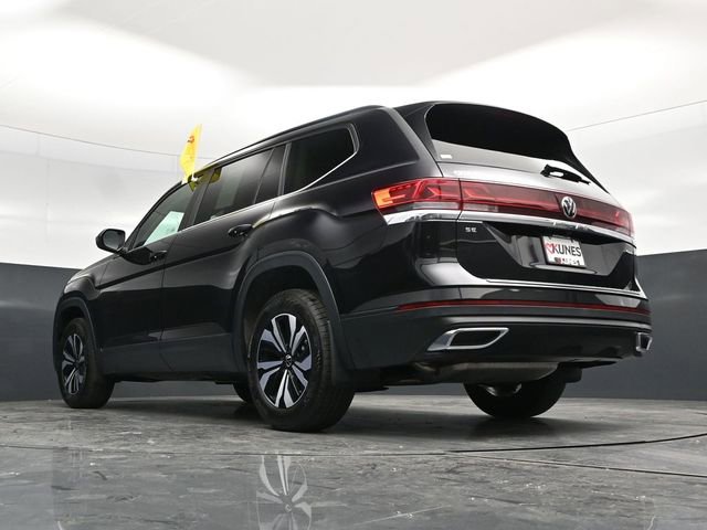 Used 2025 Volkswagen Atlas SE image 56