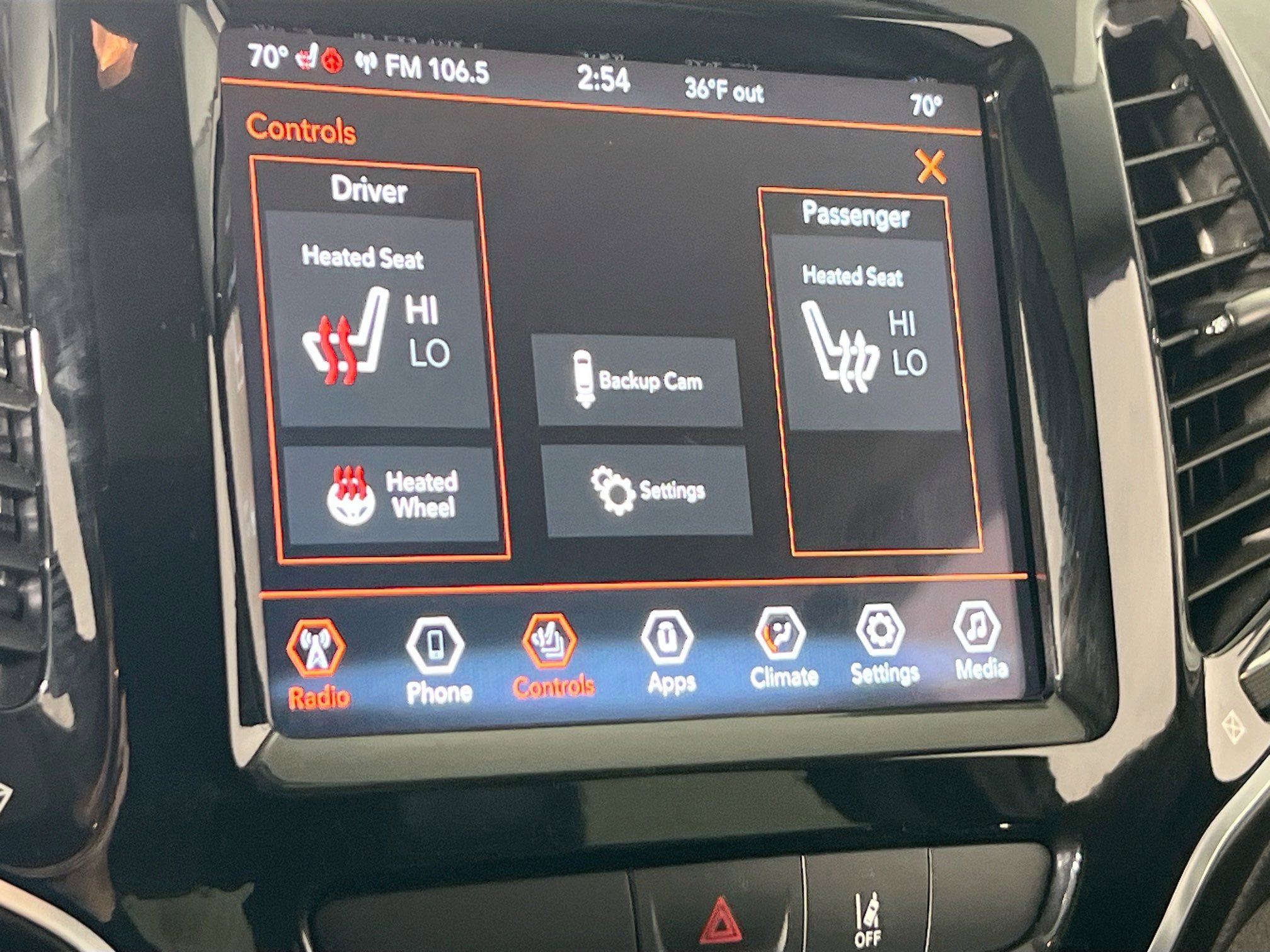 Used 2022 Jeep Cherokee Limited AWD/4WD image 19