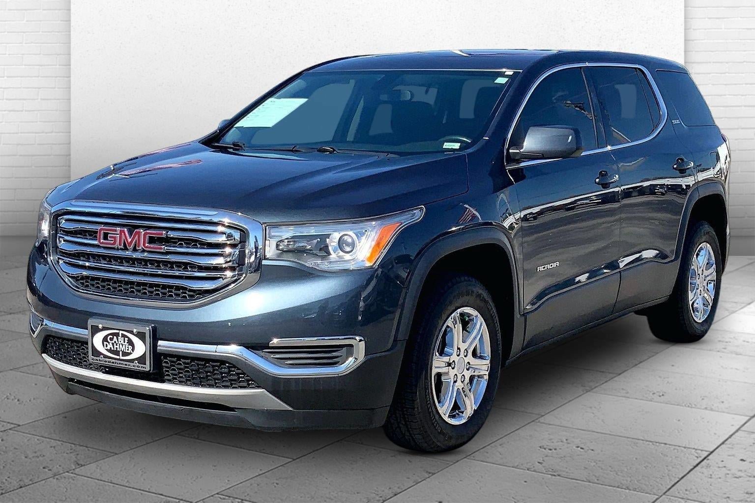Used 2019 GMC Acadia SLE w/ LPO, Floor Liner Package FWD image 10