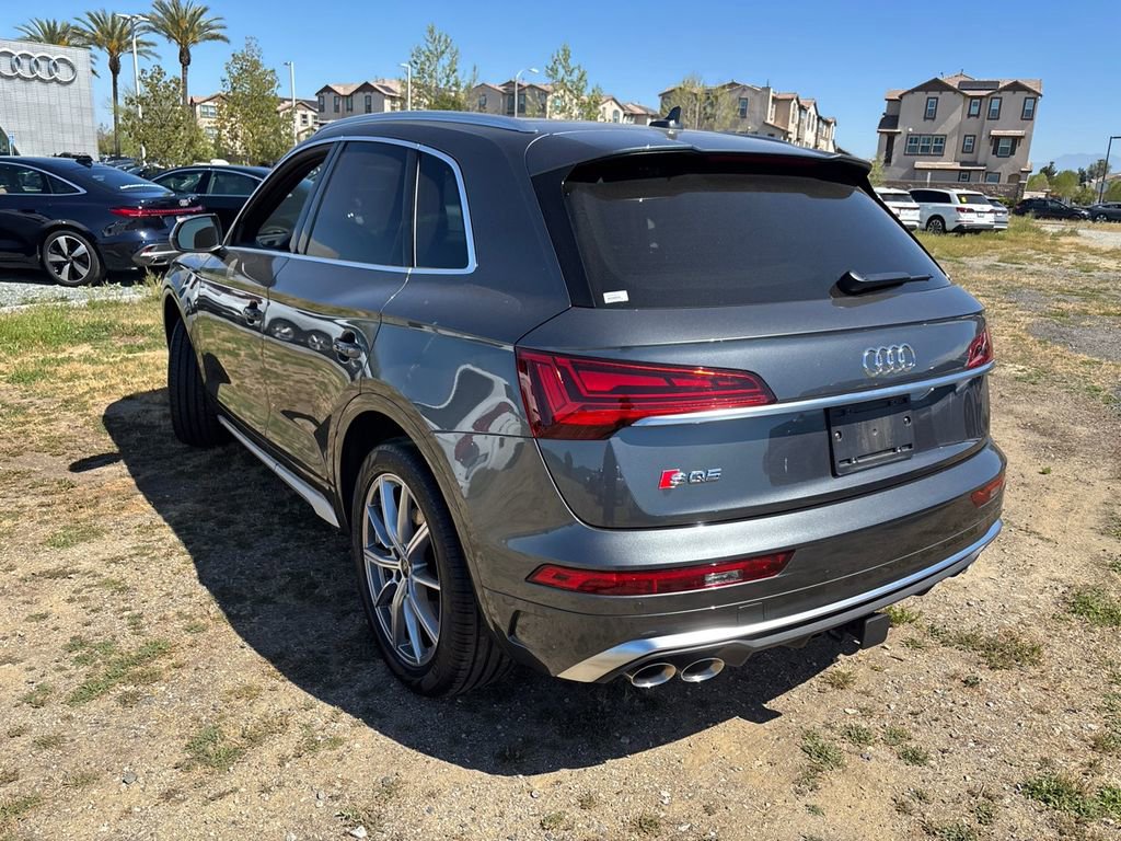Used 2023 Audi SQ5 Premium Plus w/ Premium Plus Package image 5