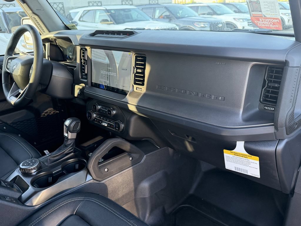 Used 2026 Ford Bronco Badlands AWD/4WD image 9