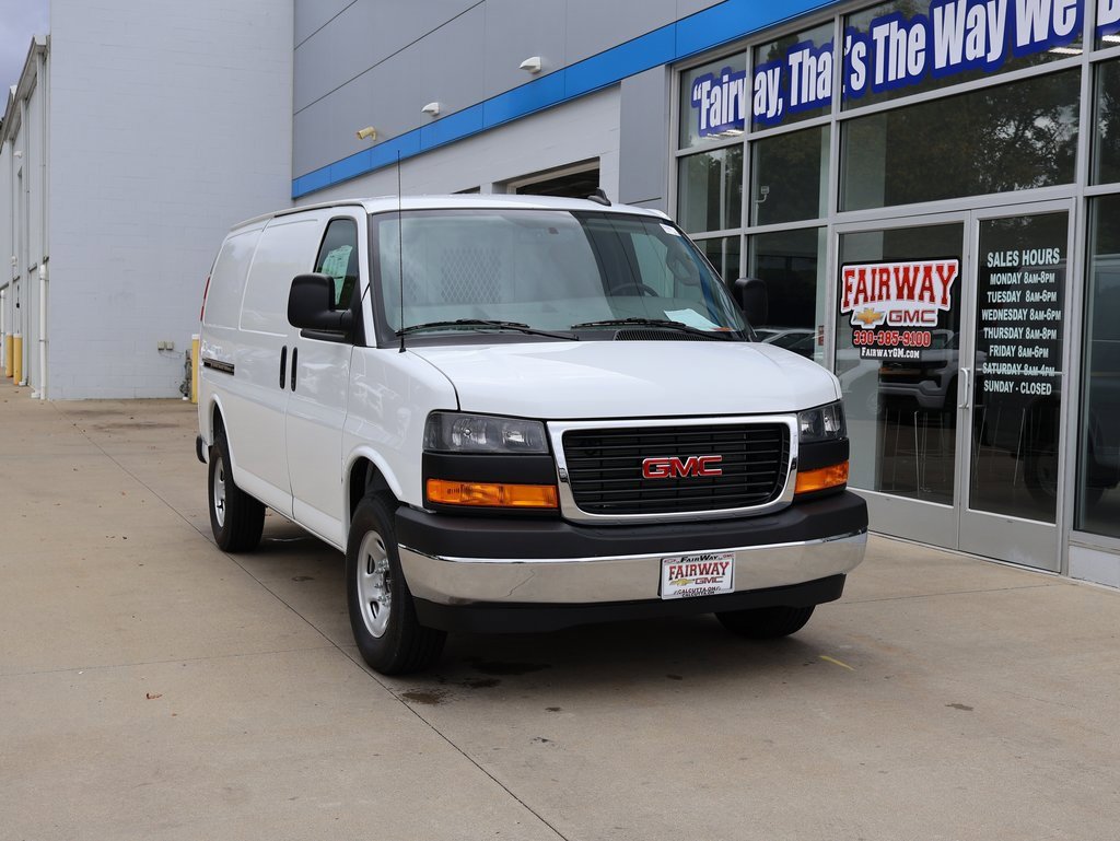 New 2025 GMC Savana 2500 w/ Enhanced Convenience Package image 2