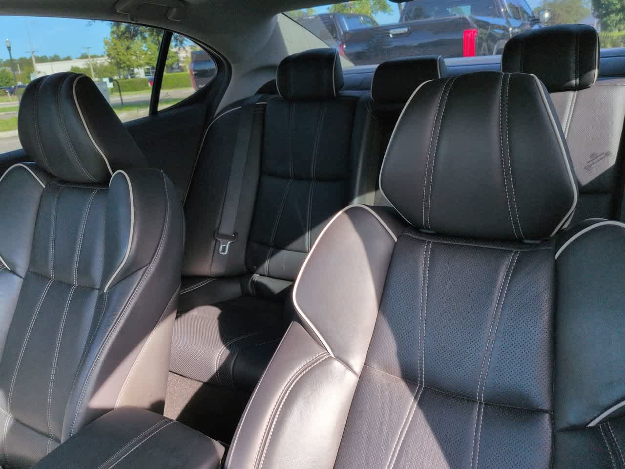 Used 2019 Acura TLX w/ Technology Package FWD image 8