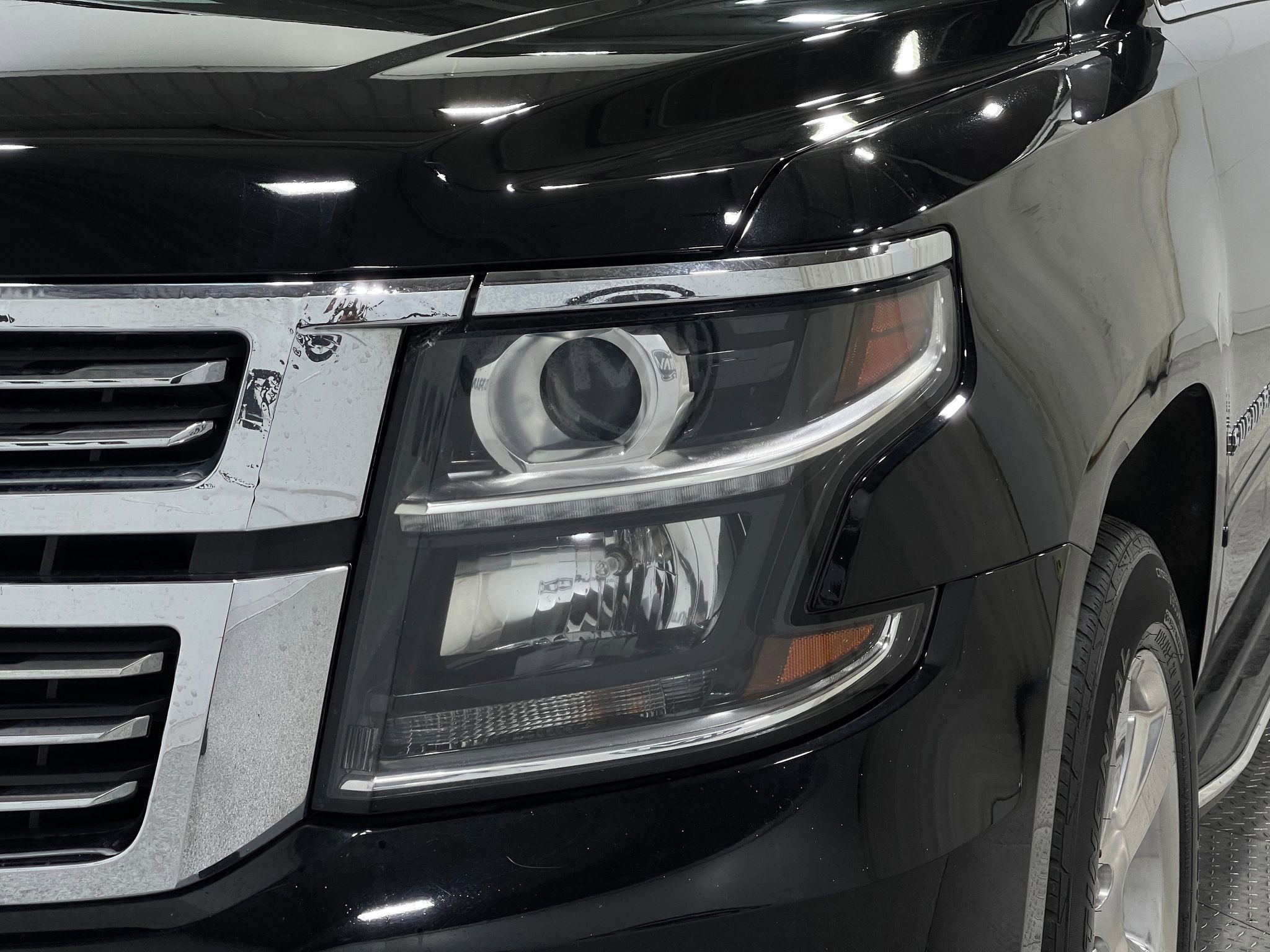 Used 2018 Chevrolet Suburban Premier image 34