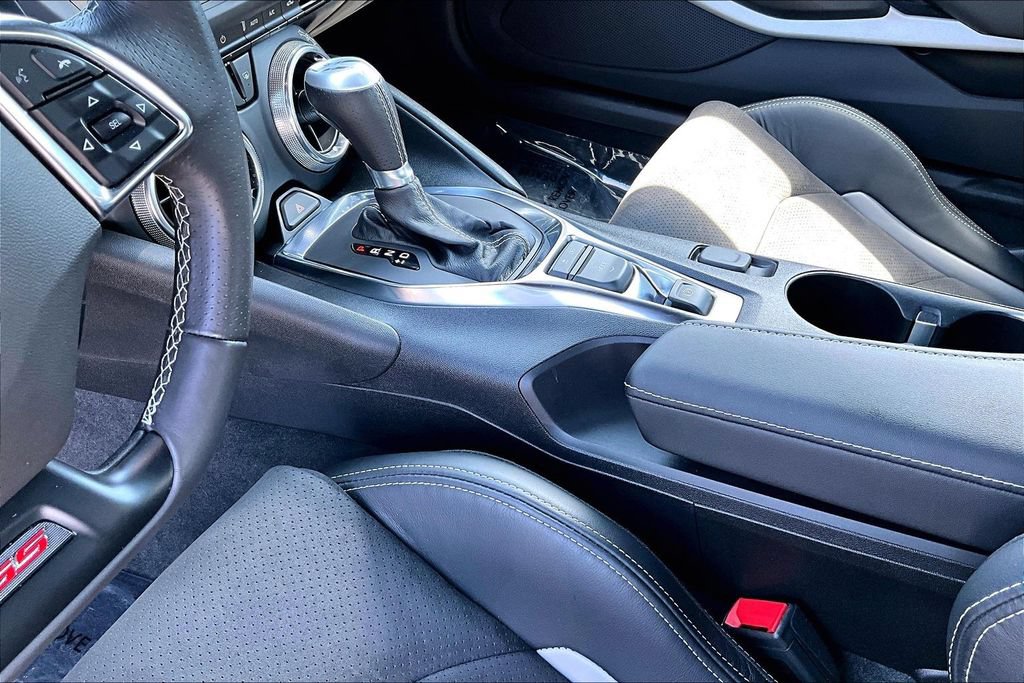 Used 2023 Chevrolet Camaro SS RWD image 19