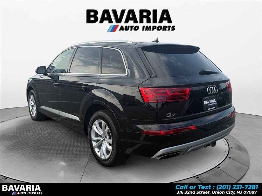 Used 2019 Audi Q7 3.0T Premium w/ Convenience Package AWD/4WD image 3