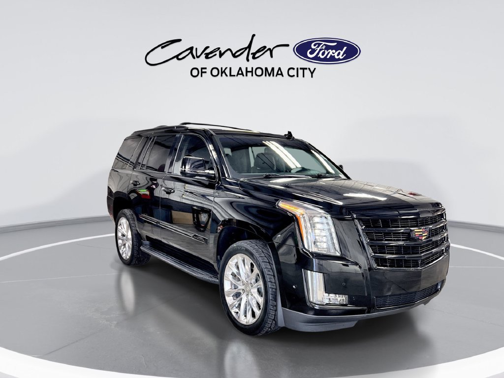 Used 2019 Cadillac Escalade Luxury RWD image 2